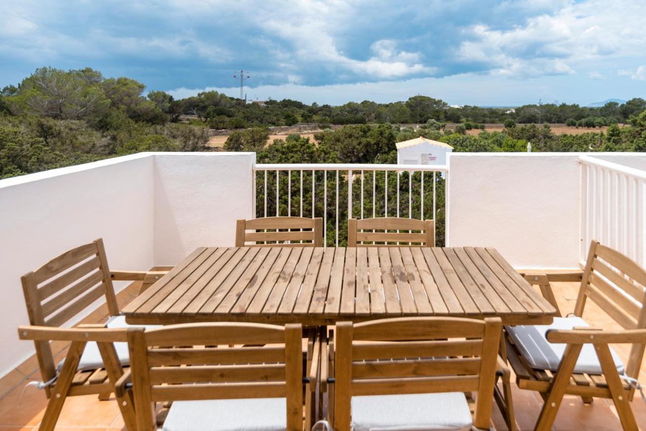 Apartments Es Clot Des Forn Es Pujols Exterior foto